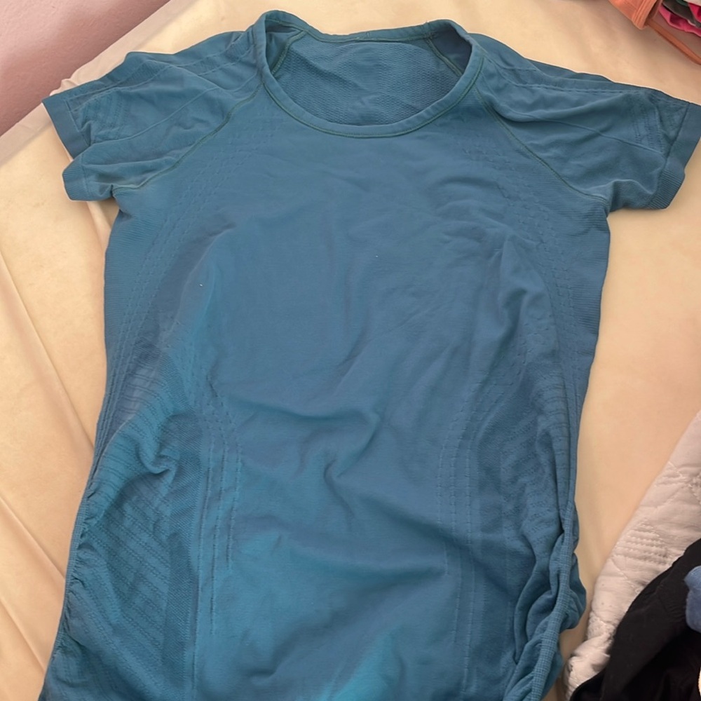 Athleta workout top